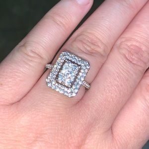 BRAND NEW WHITE SAPPHIRE STERLING SILVER STAMPED SIZE 7